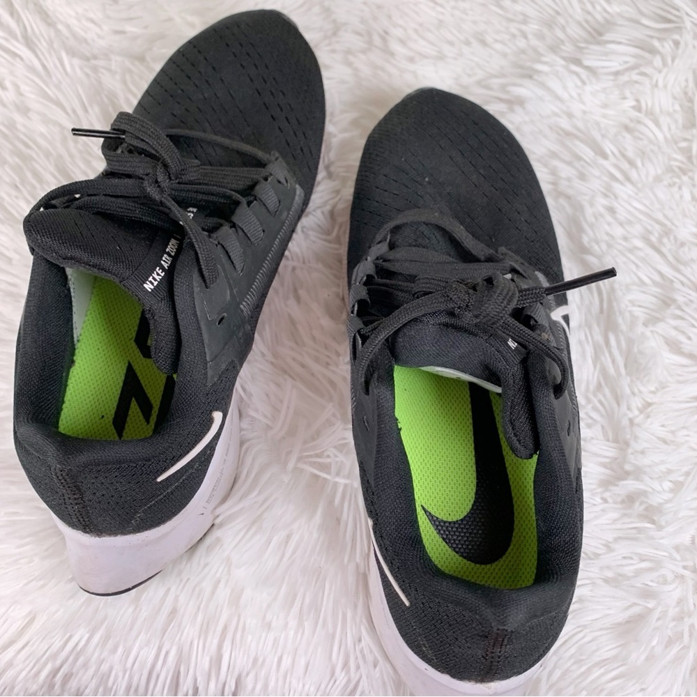 Nike air zoom Black and White‎ Athletic Sneakers low top - Picture 8 of 8